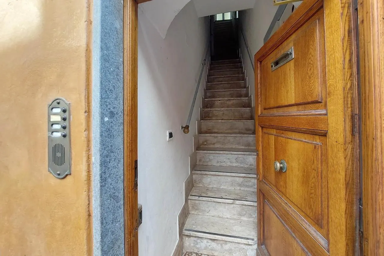 Flatinrome Campo De Fiori Apartment