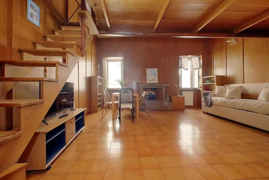Flatinrome Campo De Fiori Apartment